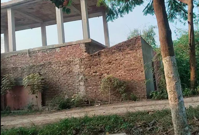 ছাগলনাইয়ায় সরকারি খাল দখল করে ফুট ফ্যাক্টরির স্থাপনা&hellip;